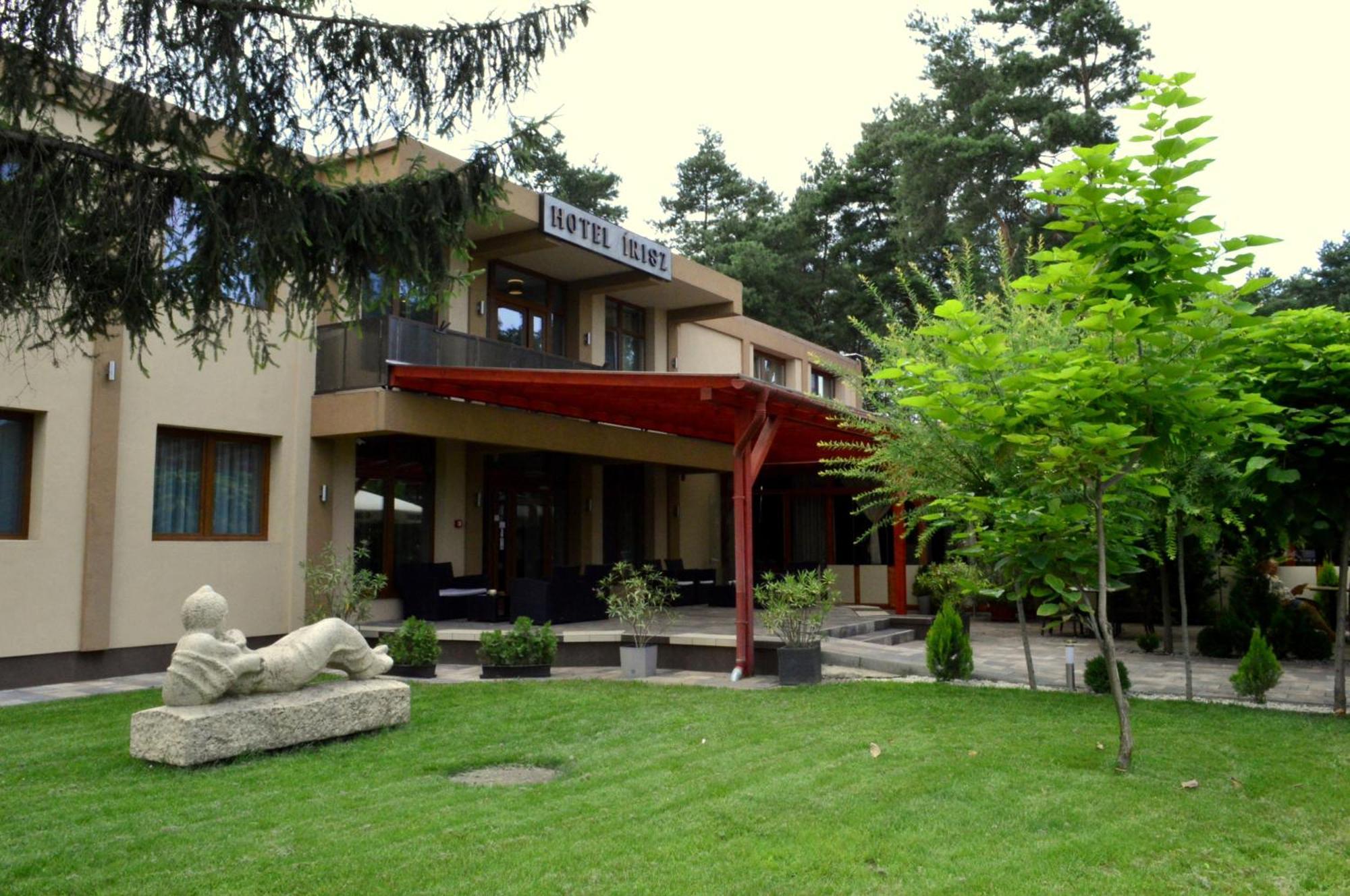 Hotel Irisz Nyíregyháza 외부 사진