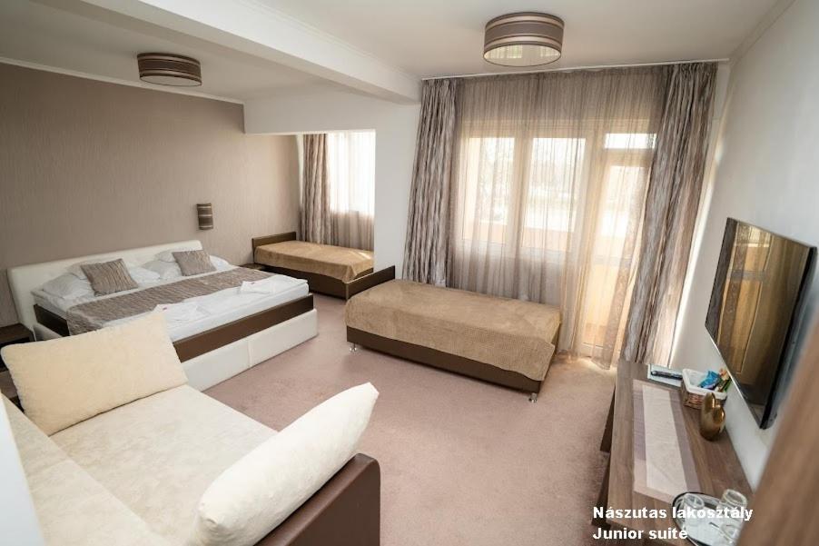 Hotel Irisz Nyíregyháza 외부 사진